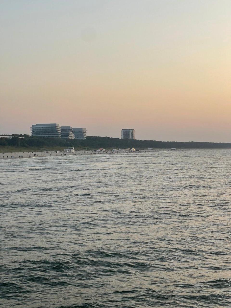 Aj Holiday - Miedzyzdroje Bagian luar foto